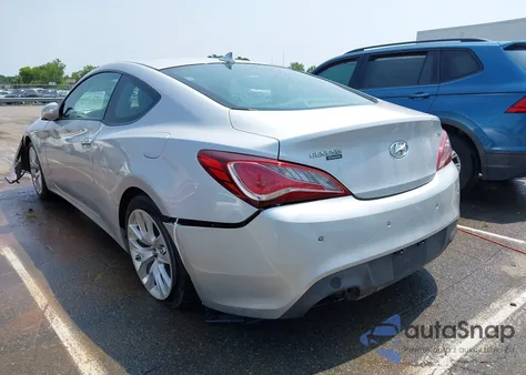 2014 Hyundai Genesis Coupe 3.8L z USA, uszkodzony, nr VIN KMHHU6KJ9EU114557